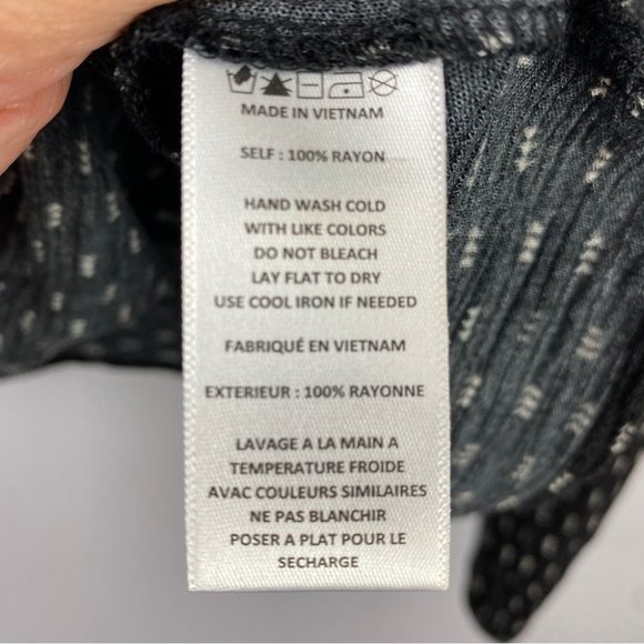 Paper Crane Black V Neck Peplum Blouse Medium - Picture 7 of 9